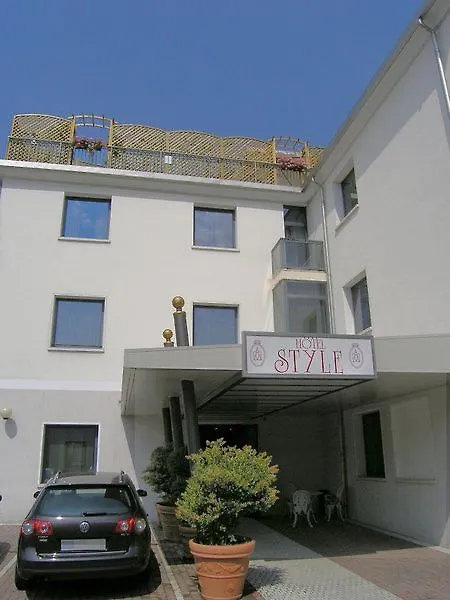 Style Hotel Mogliano Veneto 3*,  Italy